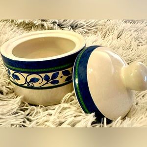 Pfaltzgraff Orleans Sugar Bowl